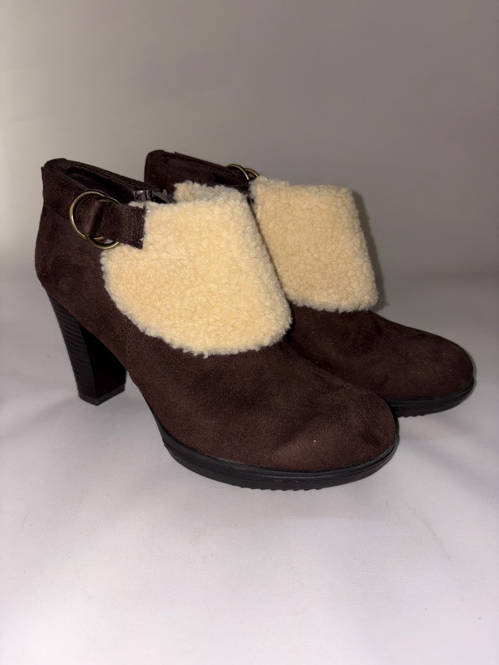 Naturalizer Brown Suede Heeled Booties with Cream Shearling Size 6.5